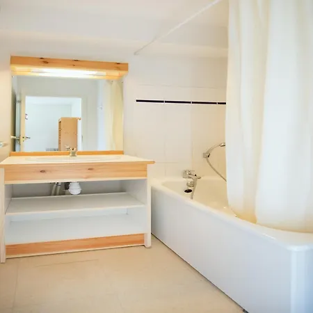 דירה With Balcony In Val Cenis